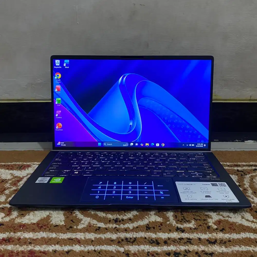 ASUS Zenbook i7 10510U RAM 16 GB SSD 256 GB MX250 Laptop Premium Murah