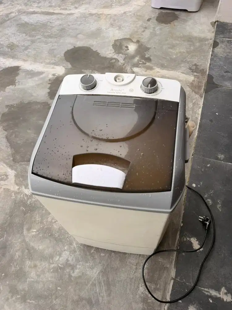 Mesin cuci arashi 4,5 kg