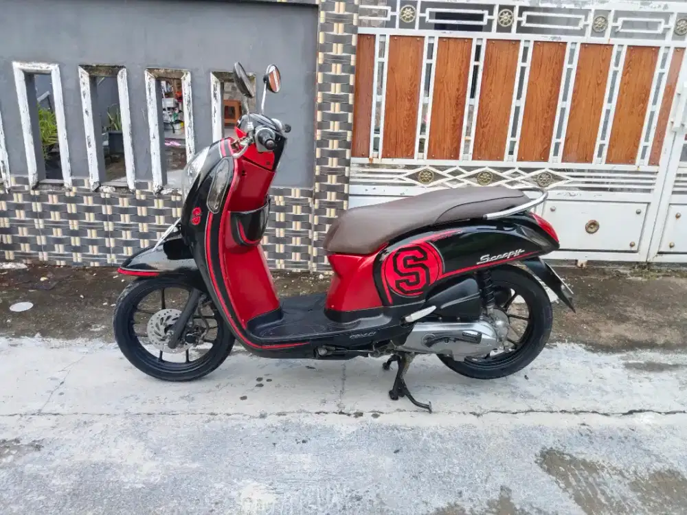 Honda Scoopy F1 th 2014 plat 2030 PJK pnjng mesin halus