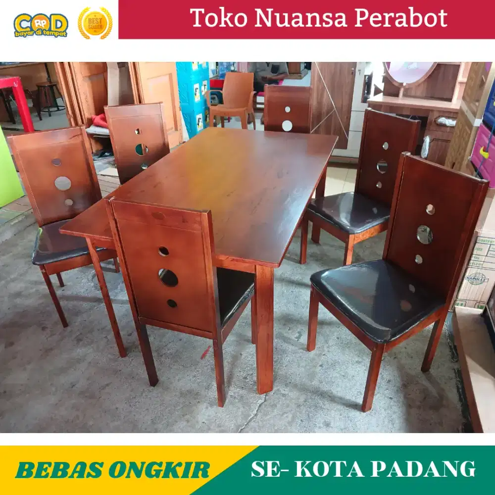 MEJA MAKAN KAYU 6 PERSON