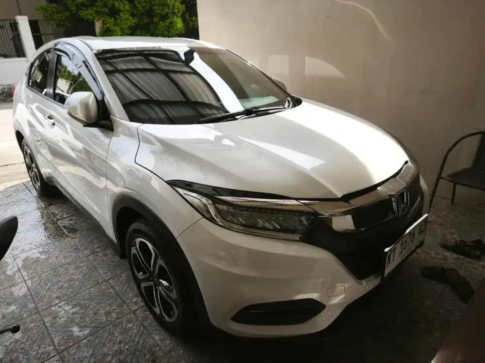 Dijual Honda HRV 1.5 E plus CVT spesial edition tahun 2019