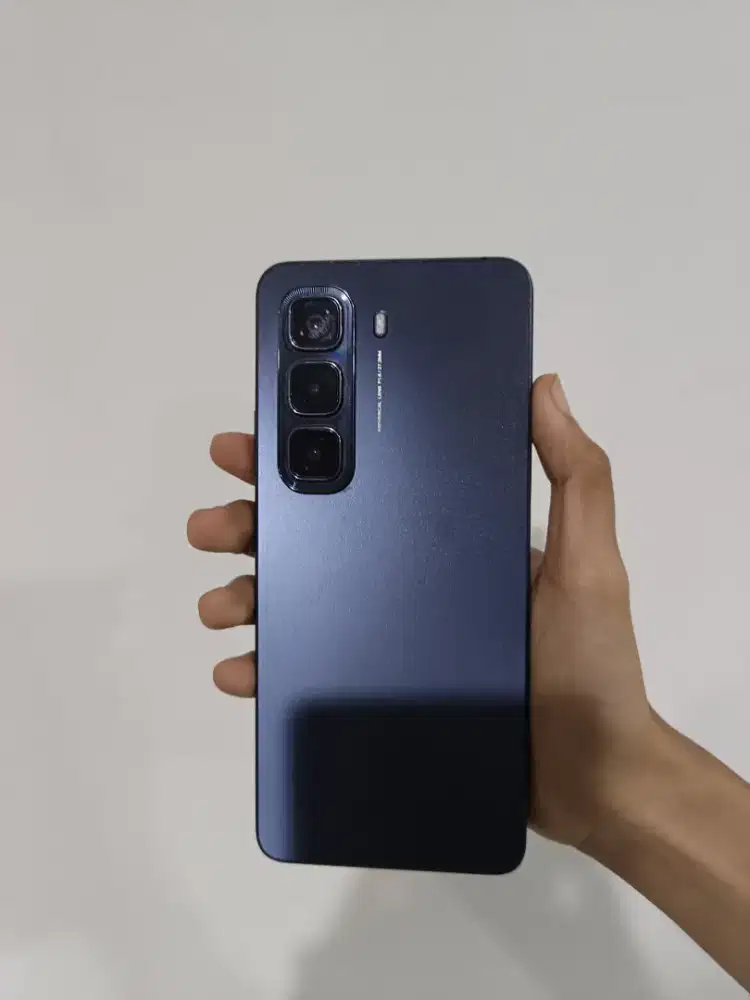 INFINIX HOT 50 Tahun 2024