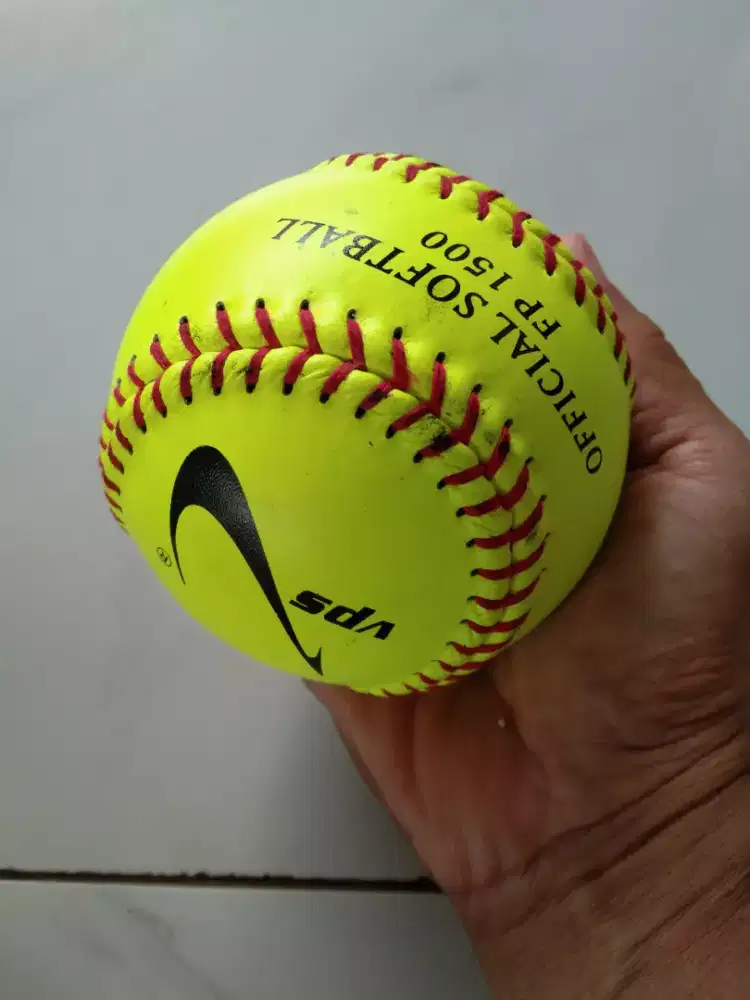 Bola Softball VPS FP-1500