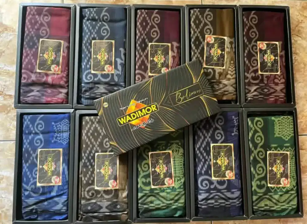 Sarung wadimor motip batik/kodi