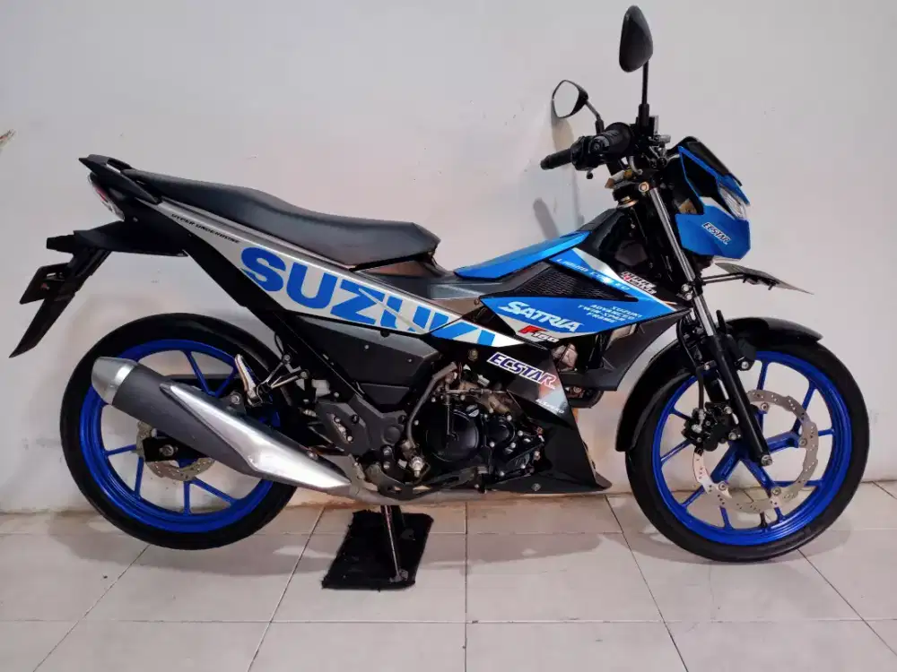 Suzuki satria Fu fi