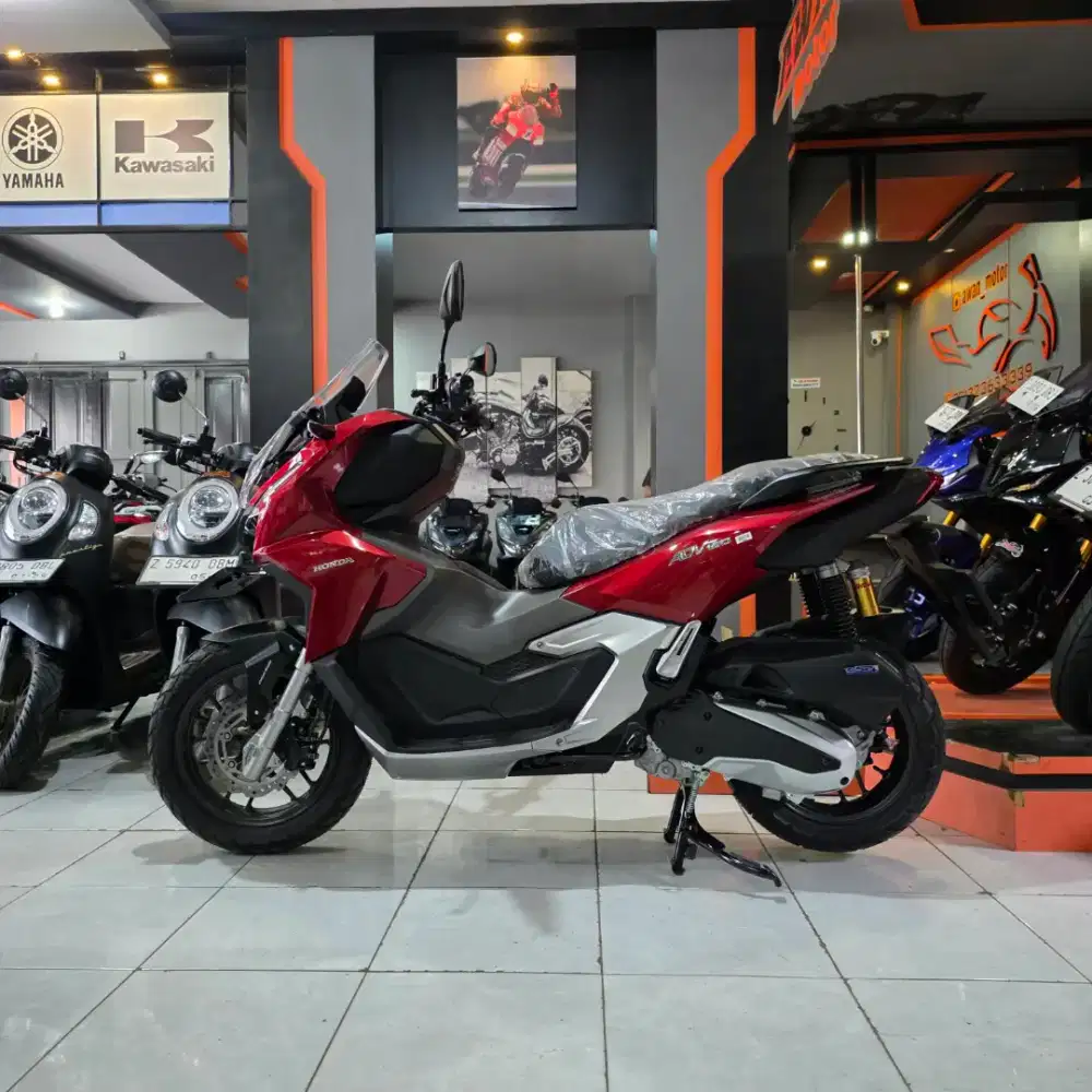 ADV 160 CBS KILOMETER O