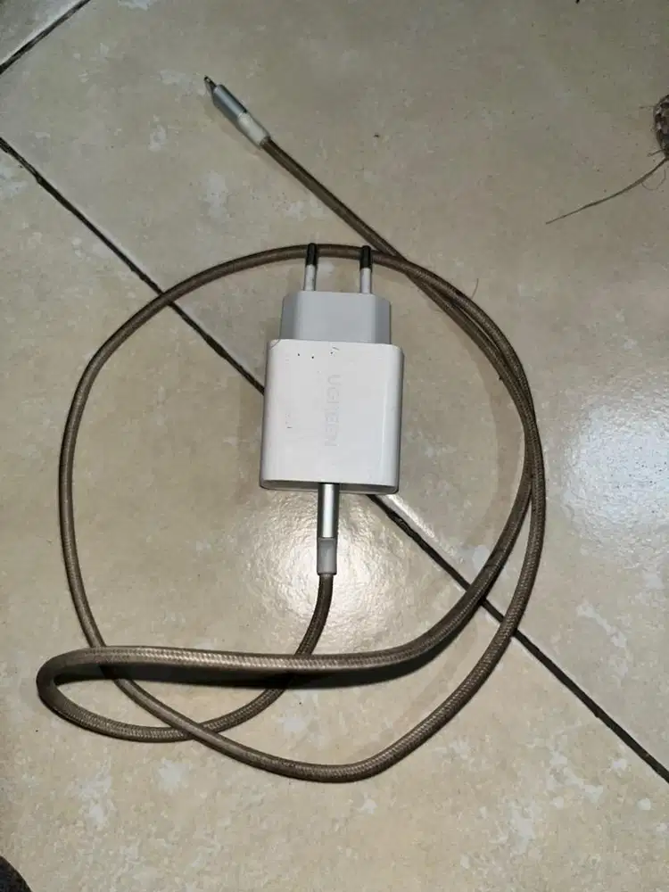 adaptor ugreen + kabel data type c to lighnng iphone