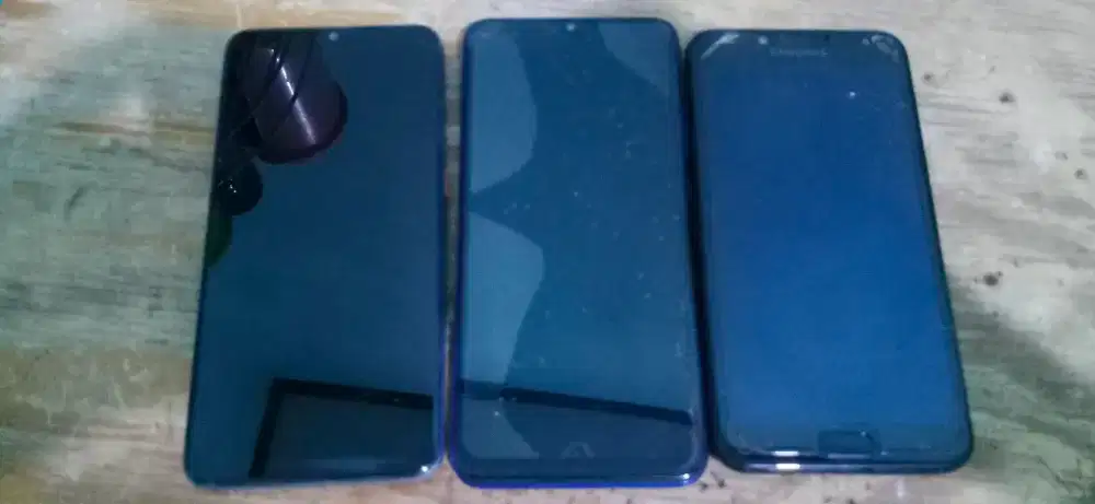 Hape vivo s1 6/128 oppo  sama samsung j4 matot