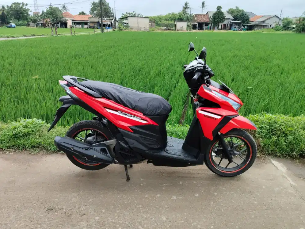 Honda Vario LED 125cc thn 2016 siap pakai di Tangerang