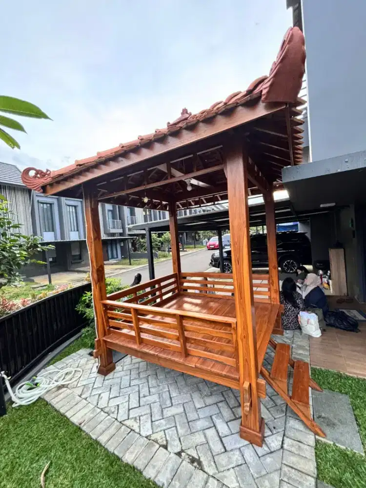 Gazebo mulus tanpa minus