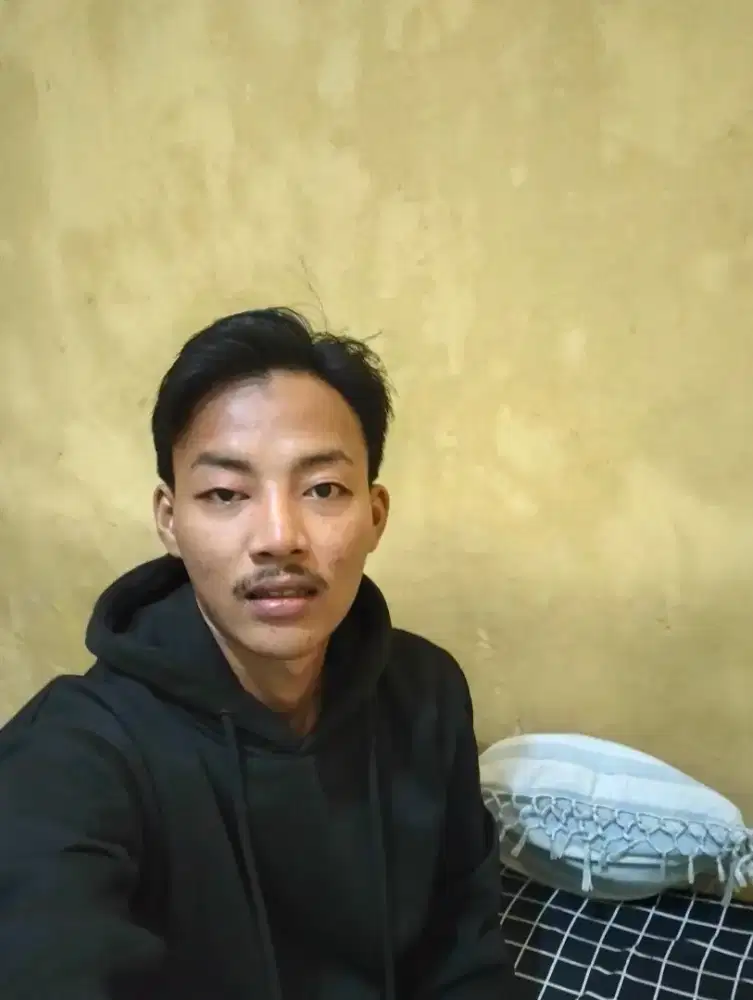 Saya cari pekerjaan apa saja