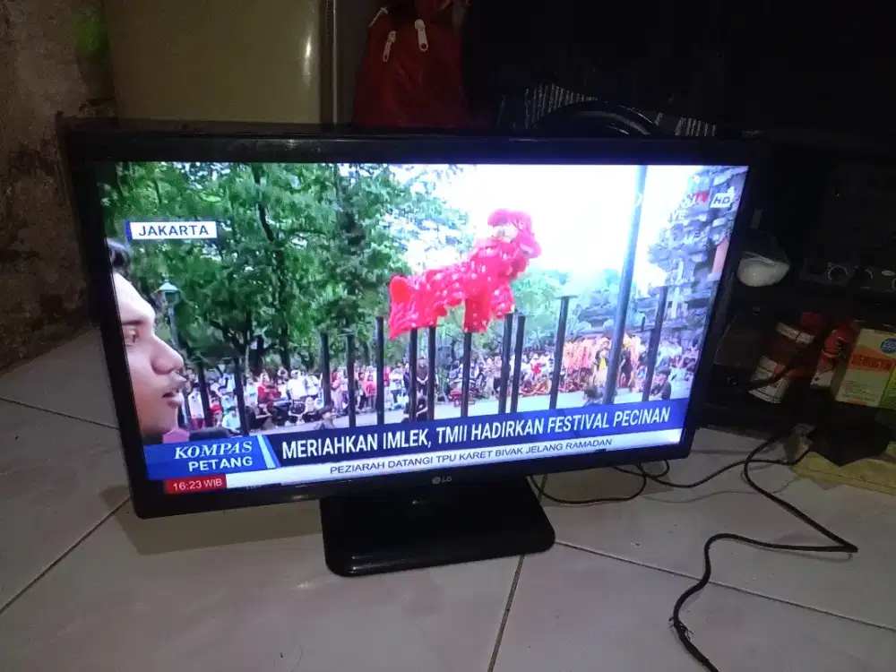TV LED LG 24 INCH MASIH ANALOG
