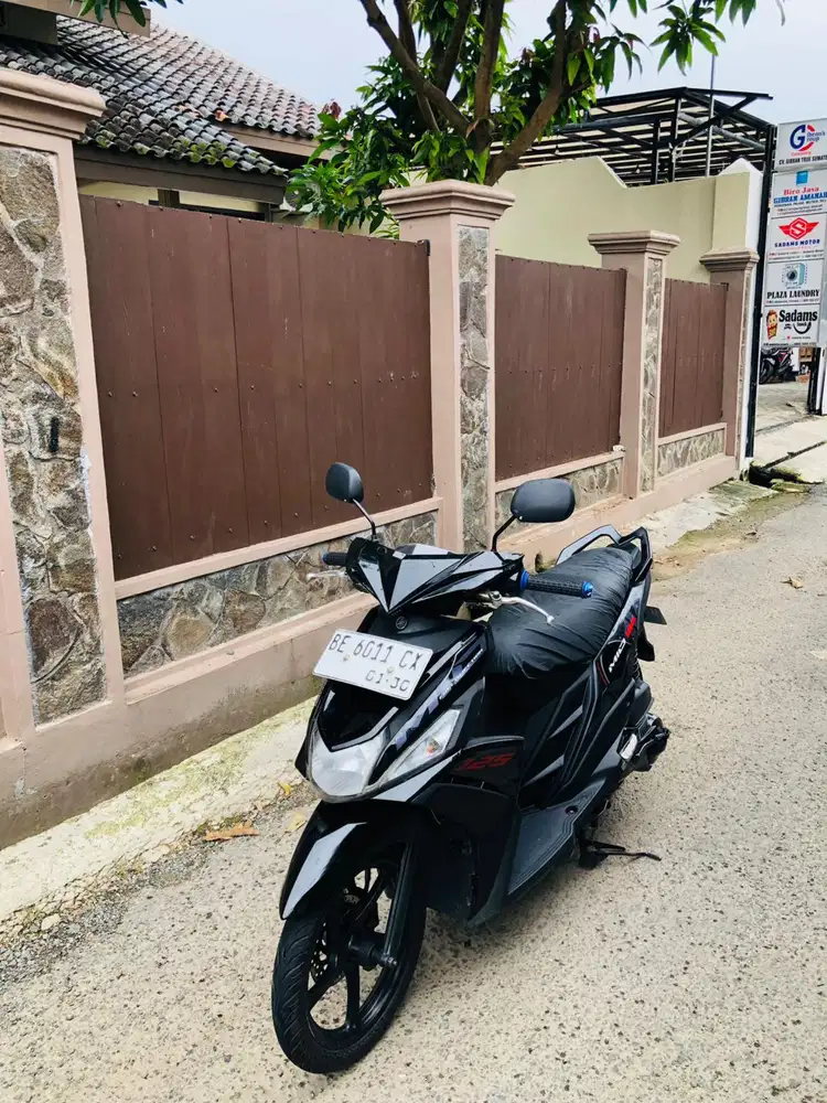 YAMAHA MIO M3 TERBAIK 2016 Pajak Hidup