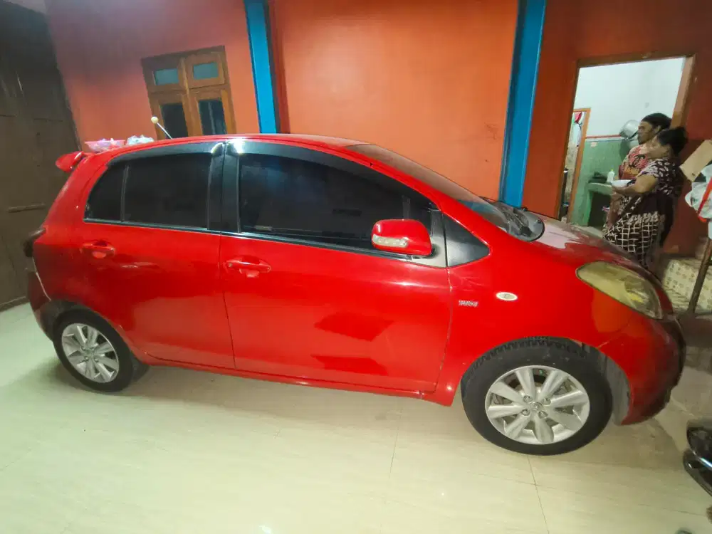 Toyota Yaris 2011 Bensin