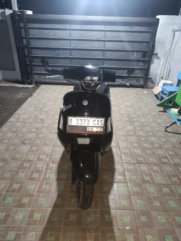 Wmoto Greta th 2025 Hitam