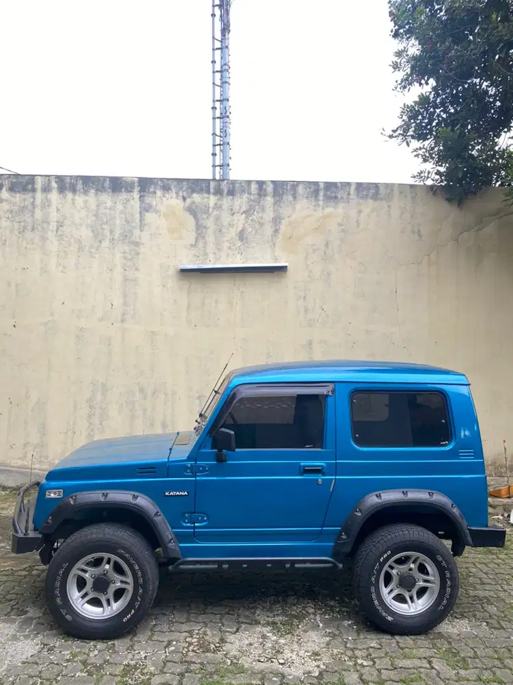 Suzuki Jimny 1993 Bensin