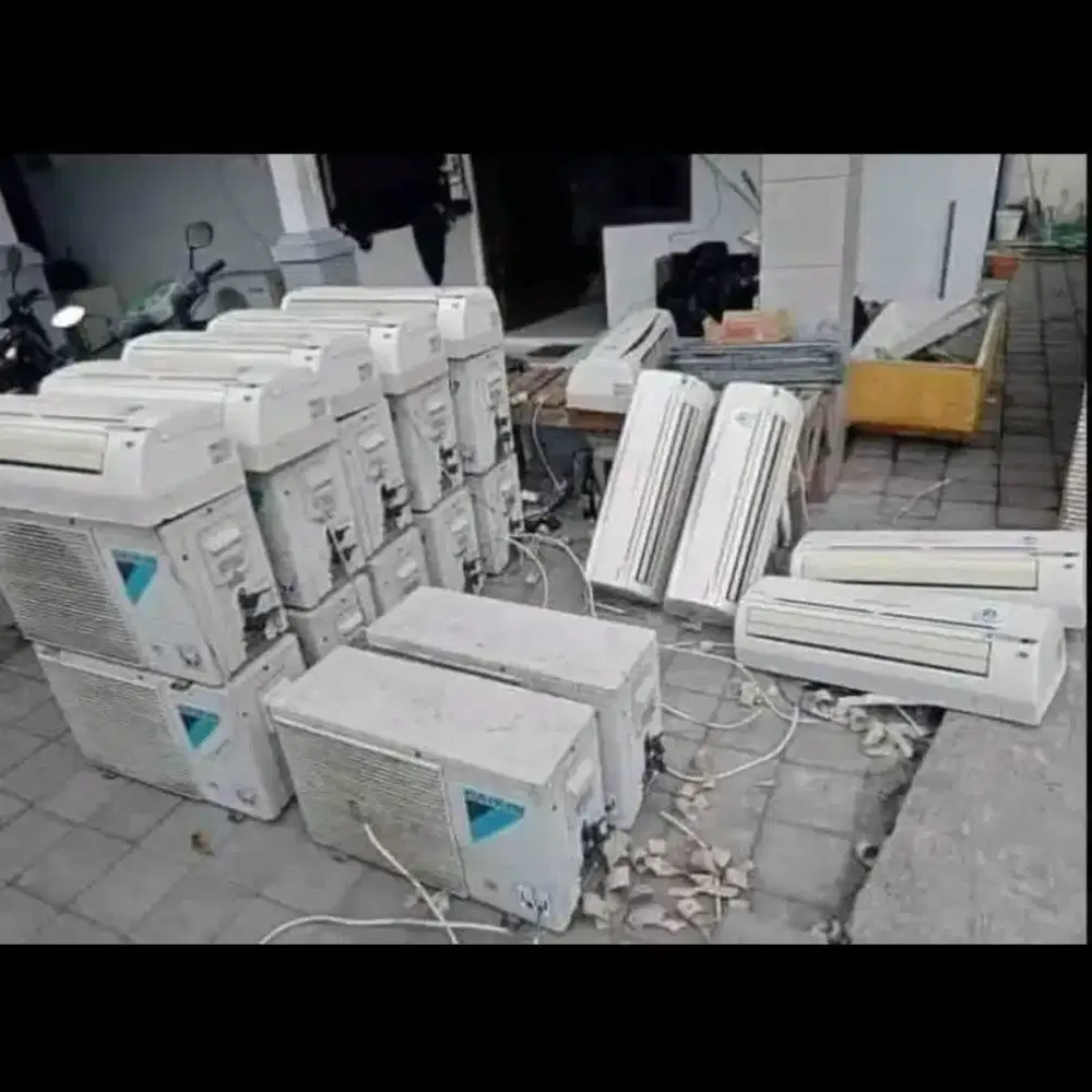 Dibeli Tawarkan Elektronik Rusak Bekas AC Kulkas Freezer Laptop Komput