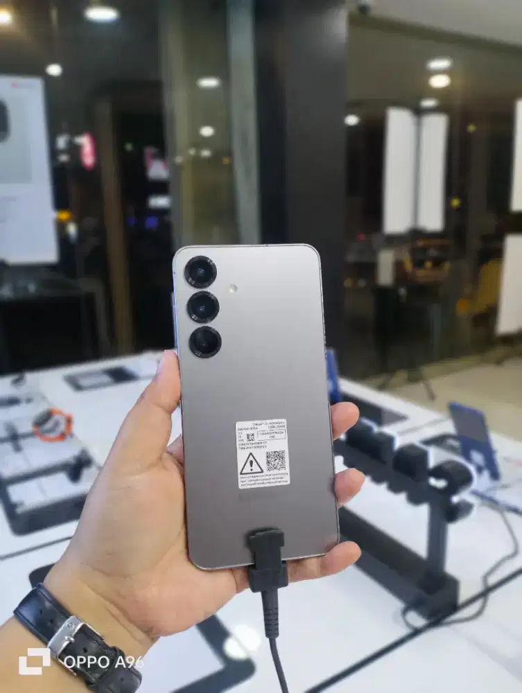 Samsung Galaxy S25 12/256 GB