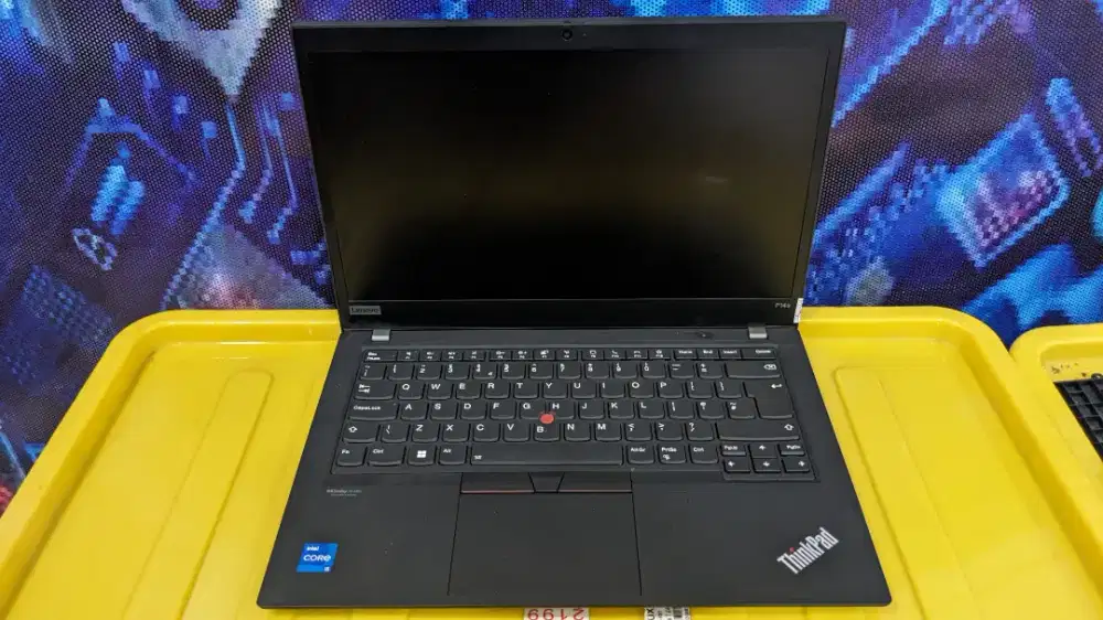 Thinkpad P14S Gen 2 i5-1135G7 Ram 16 GB SSD 512 GB VGA Quadro 4 GB