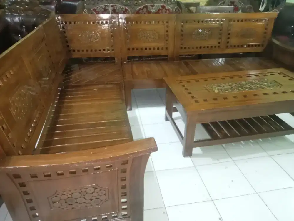 Kursi tamu jati sudut