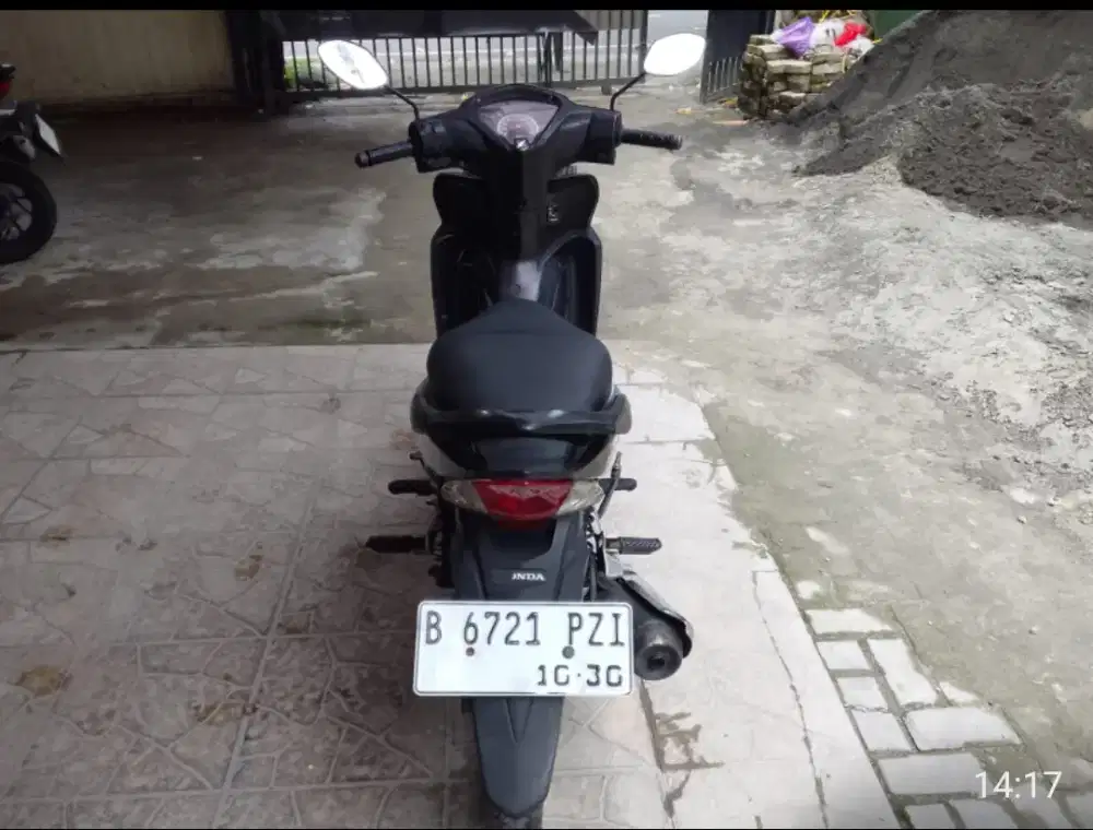 Jual Honda Revo 2014