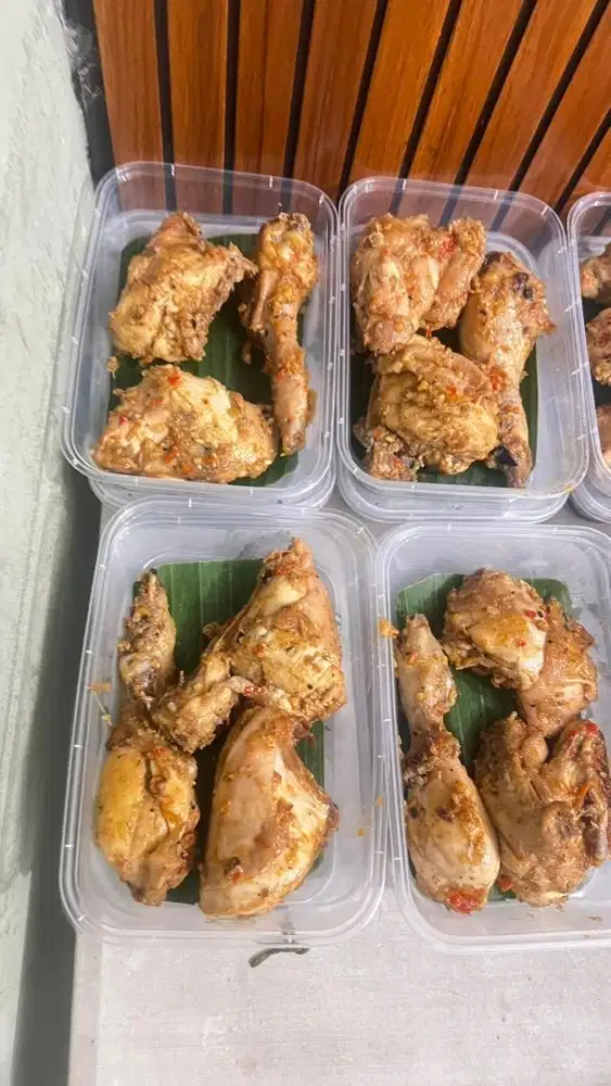 Dibutuhkan segera kurir catering