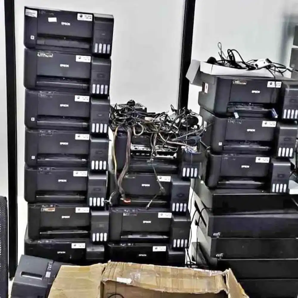 DIBELI BARANG ELEKTRONIK BEKAS HP LAPTOP KOMPUTER PS DLL