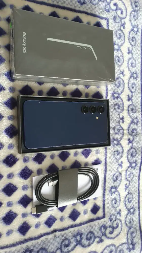 Samsung Galaxy s25 basic navy Blue 12/256