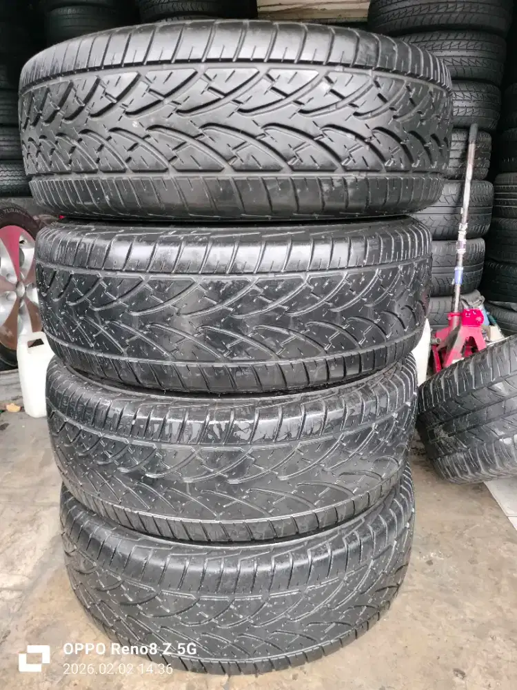 Jual ban copotan mrek bregestone duler H/p ukuran 265 70 R16 kond 85%