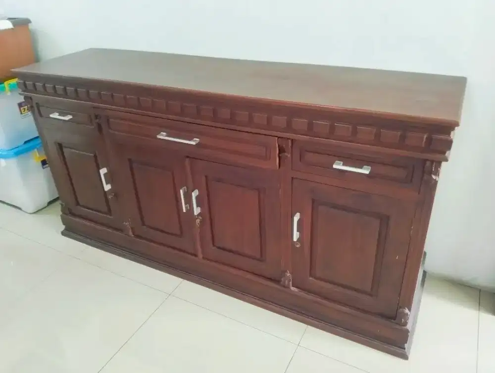 Buffet Minimalis Kayu Jati