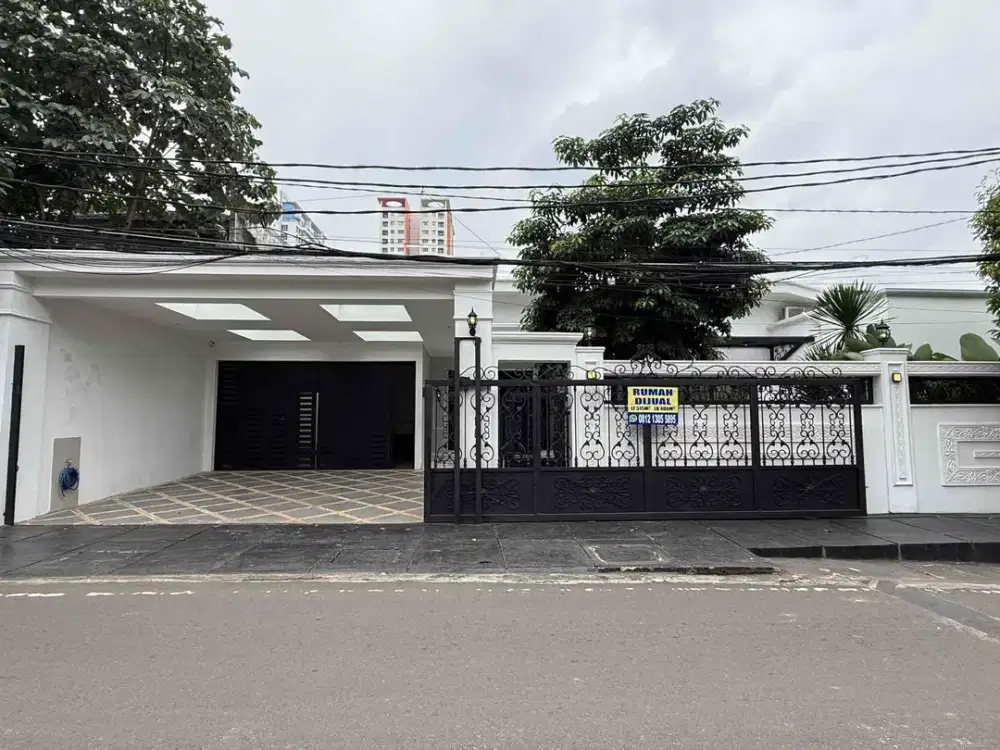 Rumah Sultan Termewah Pinggir Jalan Raya Utama Cilandak, Jakarta Selatan