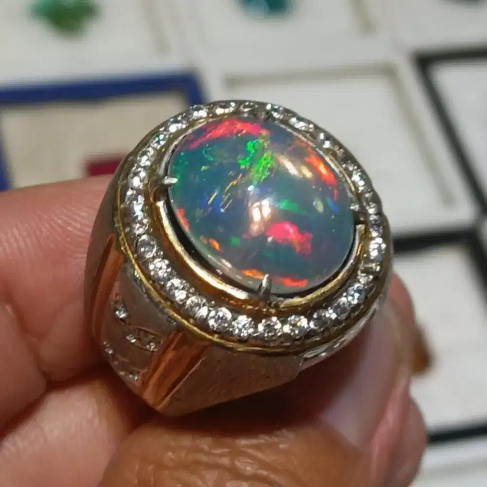 Natural Opal / Kalimaya Jarong