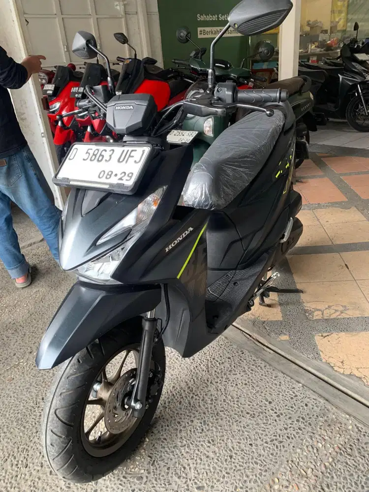 Honda Beat Street Tahun 2024
