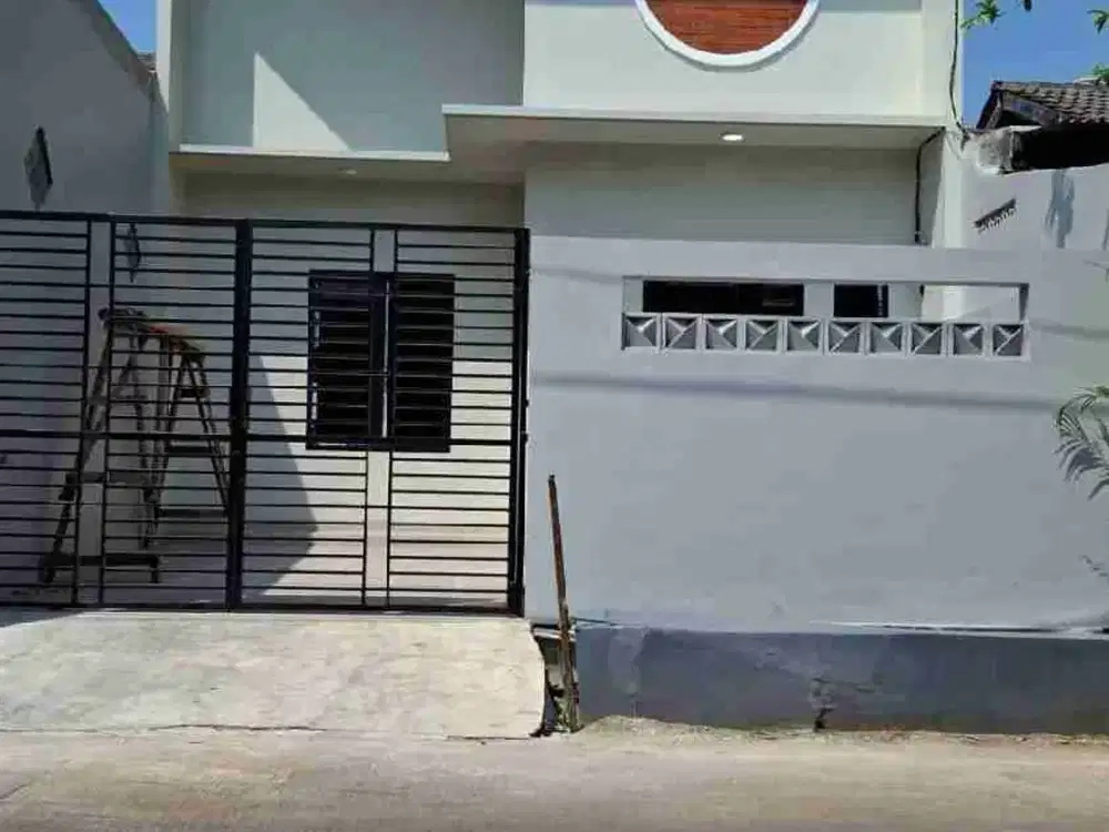 Rumah Bekasi Timur Regency baru renovasi siap huni