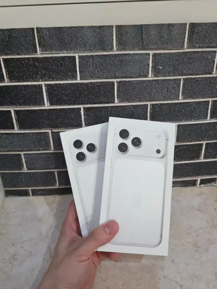 IPHONE 17 PRO MAX SILVER 256GB - GARANSI RESMI IBOX