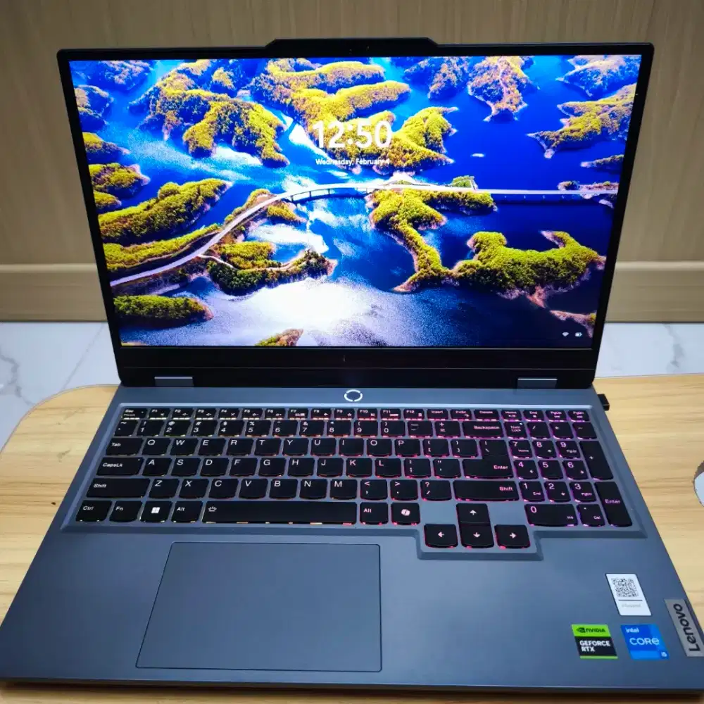 Lenovo LOQ 15IRQ9 core i5 gen 13 RAM 28GB SSD 1 TB like new garansi