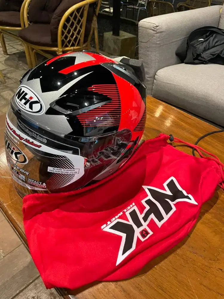 Helm NHK R1 x Motul double visor