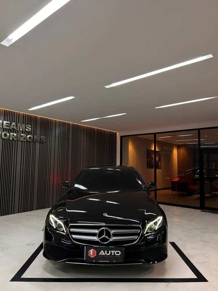 Mercedes Benz E250 E300 SportStyle 2020 Hitam Km35rb Nik 2019 B1140KBQ