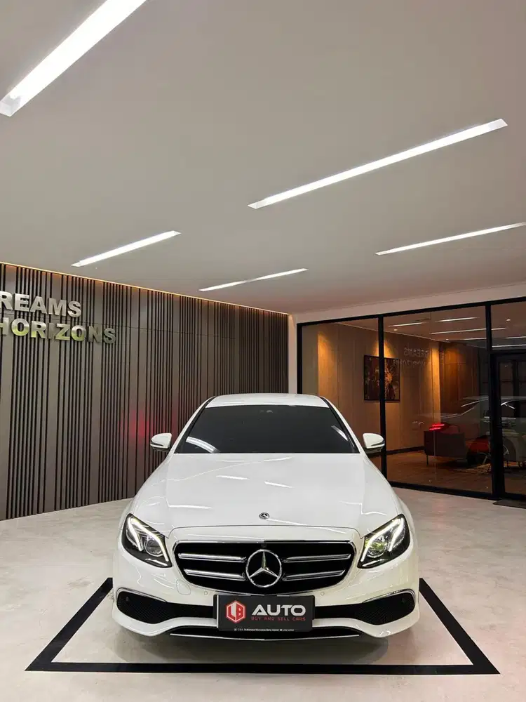 Mercedes Benz E300 Sport Style 2020 Putih Km8rb B555PVM Nik 2019