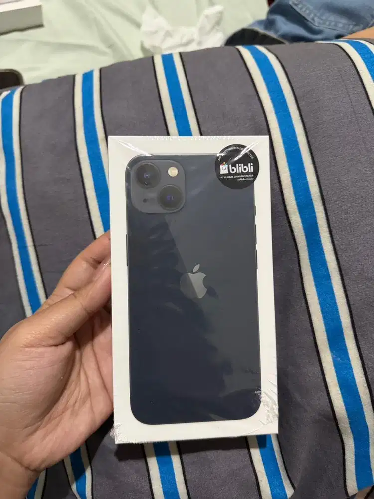 iphone 13 128gb midnight