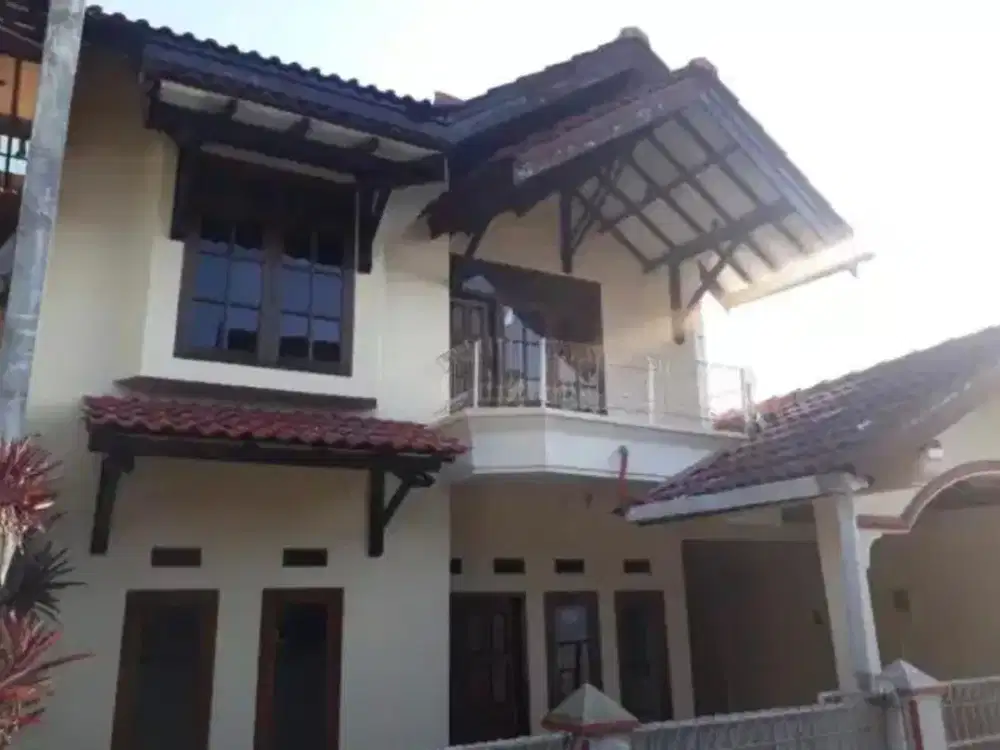 BISMILLAH*TURUN HARGA LAGI*HOT DEAL*JUAL CEPAT RUMAH TERAWAT SHM KODYA BANDUNG*
