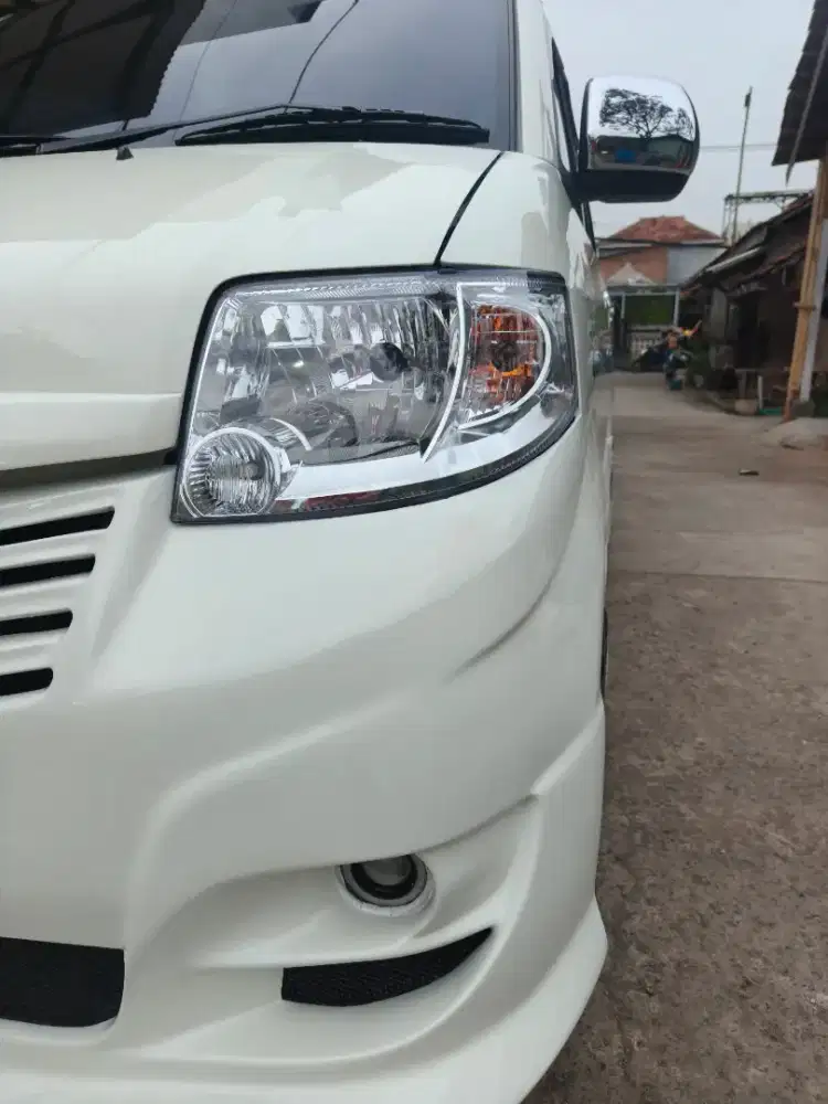 100% Mulus SUZUKI APV SGX LUXURY manual, Spion retrack, Type tertinggi