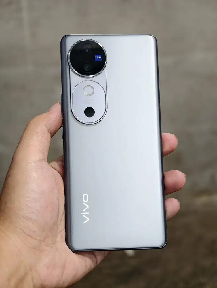 Vivo V40 12 256 Resmi Fullset