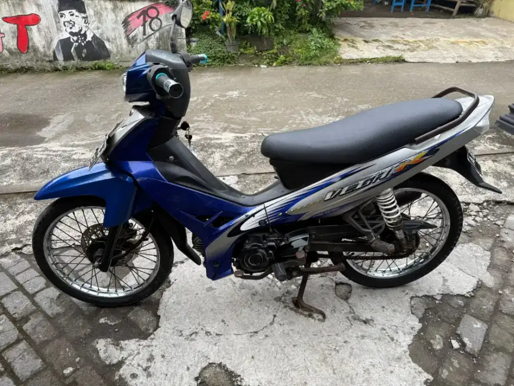 Vega R THN 2006 plat AB Bantul