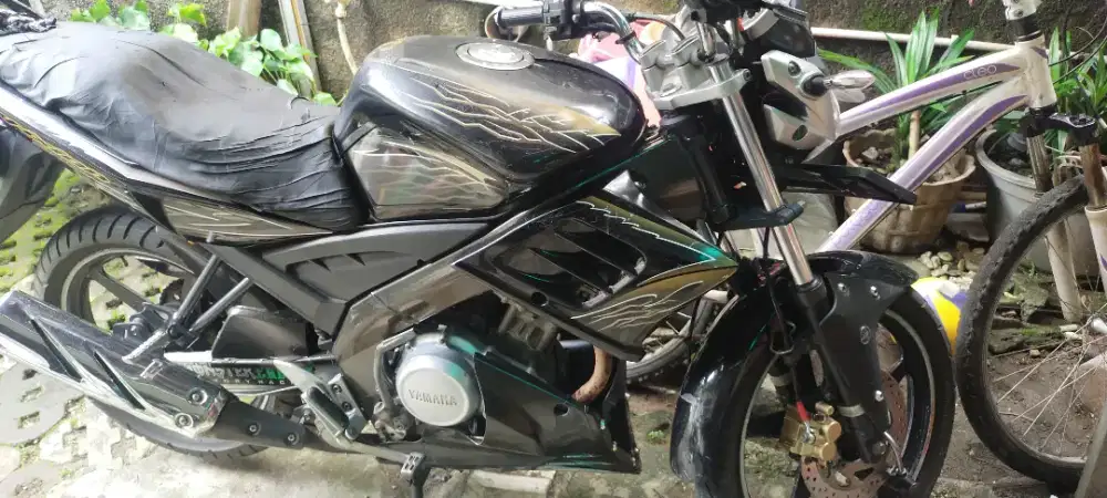 Di jual Vixion THN 2010 masih orisinil