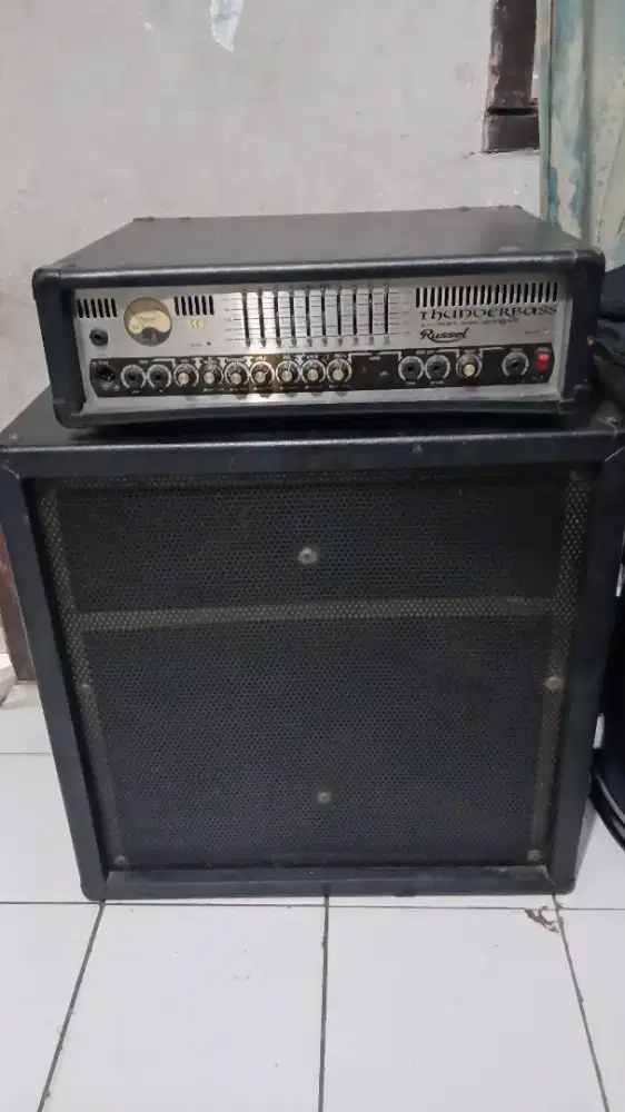 Ampli russel thunder bass