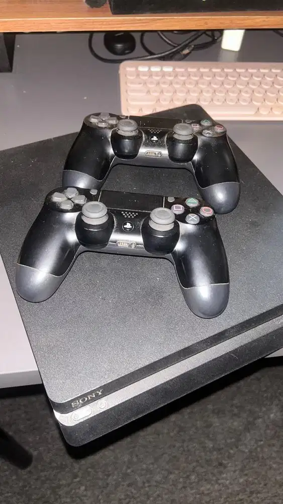 Ps 4 Slim Original