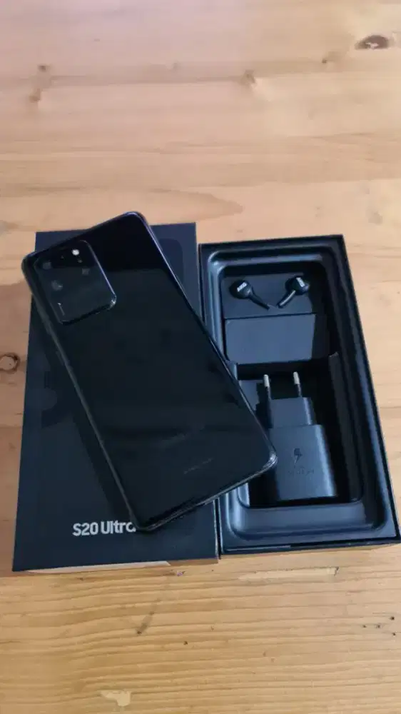 samsung s20 ultra 5G, ram 12/128 Gb, fullset ori lengkap no minus