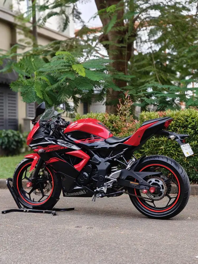 KAWASAKI NINJA 250 MONO SL 2016 MERAH HITAM KM 15K PAJAK ON SIAP GAS