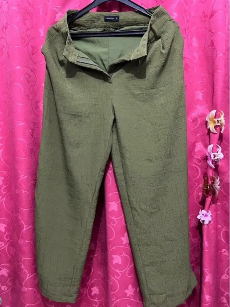 women's executive army pants